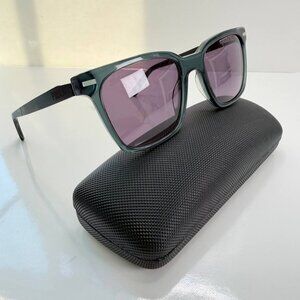 Public “Spectre” Sunglasses – Stylish Square Frame